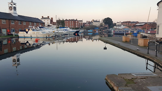 canal basin